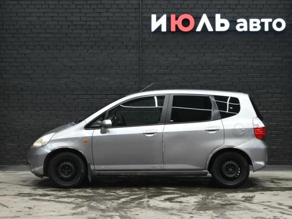 Honda Fit I с пробегом 2005 года, цена 370 000 рублей, 262119 км, хэтчбек, Автокод Объявления