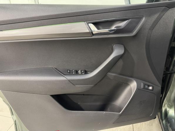 Skoda Karoq I с пробегом 2019 года, цена 2 299 800 рублей, 80000 км, внедорожник, Автокод Объявления