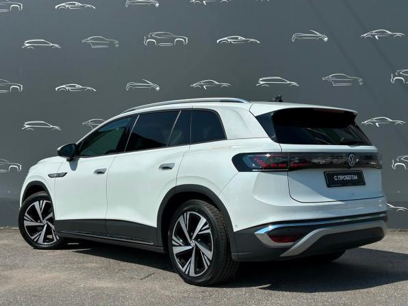 Volkswagen ID.6 с пробегом 2023 года, цена 3 545 700 рублей, 29325 км, внедорожник, Автокод Объявления