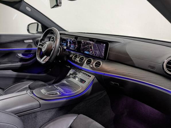 Mercedes-Benz E-Класс V (W213 S213 C238) Рестайлинг с пробегом 2021 года, цена 4 790 000 рублей, 68306 км, седан, Автокод Объявления