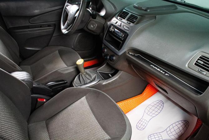 Chevrolet Cobalt II с пробегом 2013 года, цена 599 000 рублей, 193000 км, седан, Автокод Объявления