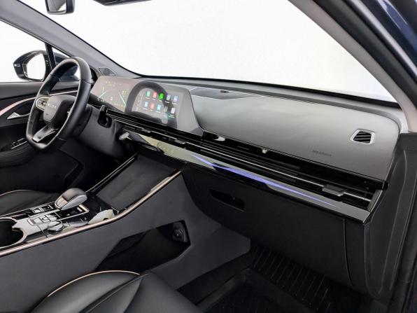 Omoda C5 I с пробегом 2023 года, цена 1 850 000 рублей, 50856 км, внедорожник, Автокод Объявления