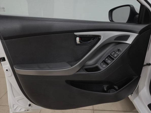 Hyundai Elantra V (MD) с пробегом 2013 года, цена 830 000 рублей, 240983 км, седан, Автокод Объявления