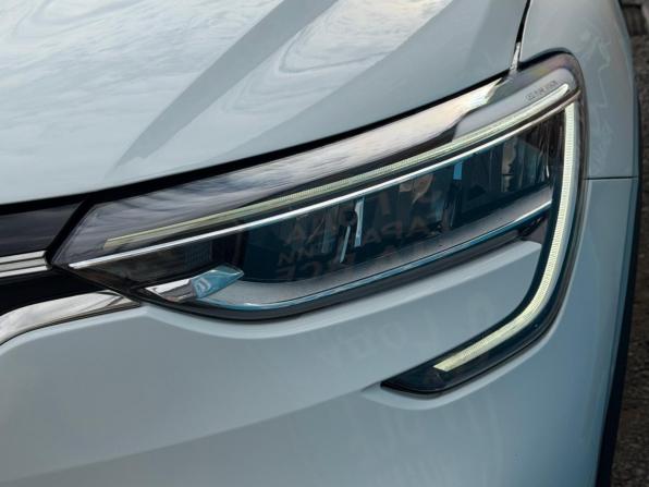 Renault Arkana I с пробегом 2021 года, цена 1 369 000 рублей, 48717 км, внедорожник, Автокод Объявления