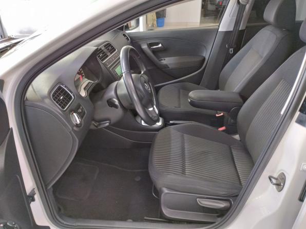 Volkswagen Polo V с пробегом 2013 года, цена 970 000 рублей, 55683 км, седан, Автокод Объявления
