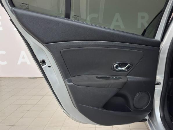 Renault Fluence I с пробегом 2012 года, цена 585 000 рублей, 176154 км, седан, Автокод Объявления