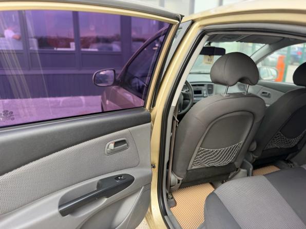 Kia Rio II Рестайлинг с пробегом 2009 года, цена 650 000 рублей, 131400 км, хэтчбек, Автокод Объявления