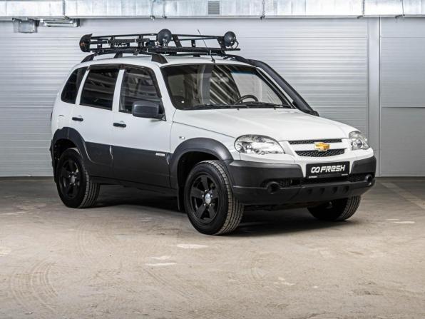 Chevrolet Niva I Рестайлинг с пробегом 2015 года, цена 690 000 рублей, 99304 км, внедорожник, Автокод Объявления