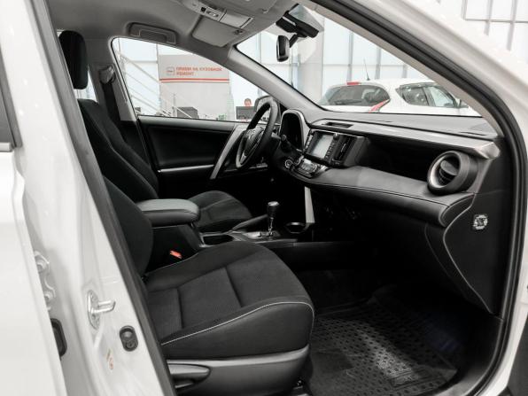 Toyota RAV4 IV (XA40) Рестайлинг с пробегом 2016 года, цена 2 290 000 рублей, 102200 км, внедорожник, Автокод Объявления