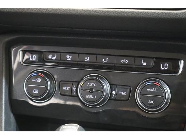Volkswagen Tiguan II с пробегом 2019 года, цена 2 179 000 рублей, 144335 км, внедорожник, Автокод Объявления