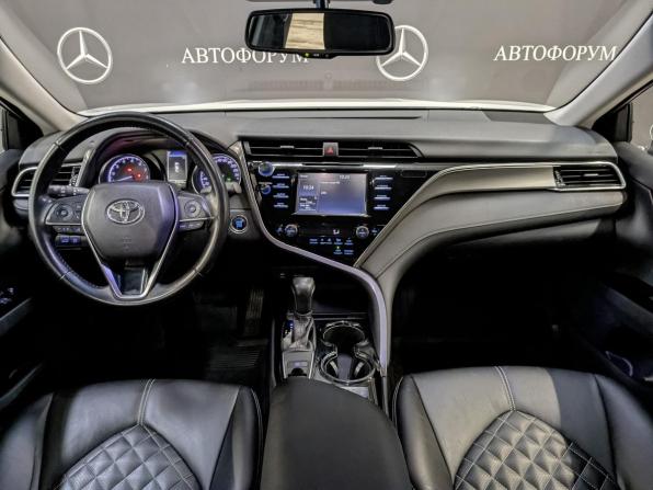 Toyota Camry VIII (XV70) с пробегом 2018 года, цена 2 645 000 рублей, 75781 км, седан, Автокод Объявления