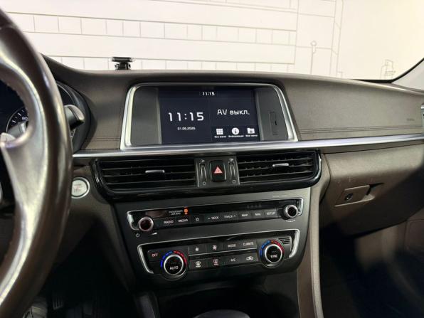 Kia Optima IV Рестайлинг с пробегом 2019 года, цена 1 920 000 рублей, 80159 км, седан, Автокод Объявления