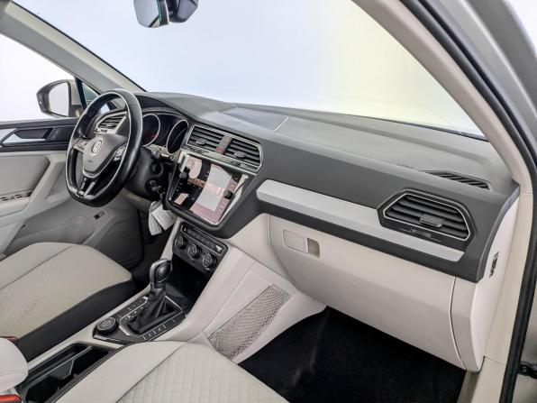 Volkswagen Tiguan II с пробегом 2018 года, цена 2 140 000 рублей, 183054 км, внедорожник, Автокод Объявления