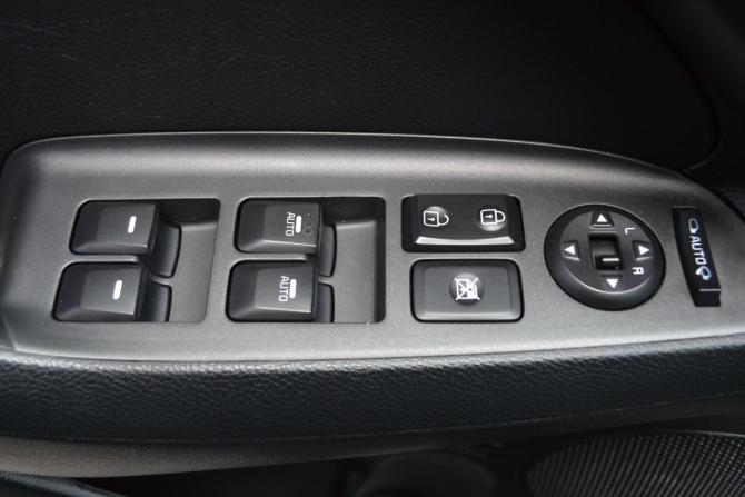 Kia Cerato III с пробегом 2016 года, цена 1 550 000 рублей, 86200 км, седан, Автокод Объявления