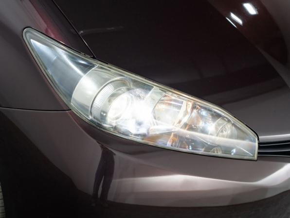 Toyota Wish II с пробегом 2011 года, цена 1 350 000 рублей, 148040 км, минивэн, Автокод Объявления