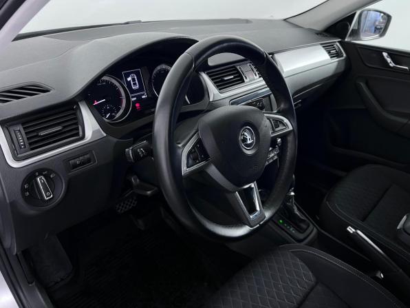 Skoda Rapid I с пробегом 2016 года, цена 1 250 000 рублей, 123375 км, лифтбек, Автокод Объявления