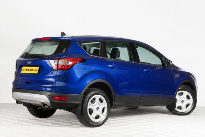 Ford Kuga II Рестайлинг с пробегом 2019 года, цена 1 499 000 рублей, 189000 км, внедорожник, Автокод Объявления