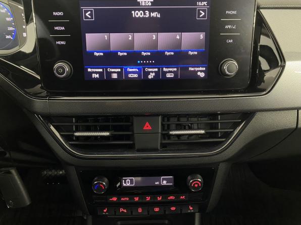 Volkswagen Polo VI с пробегом 2021 года, цена 1 890 000 рублей, 71149 км, лифтбек, Автокод Объявления
