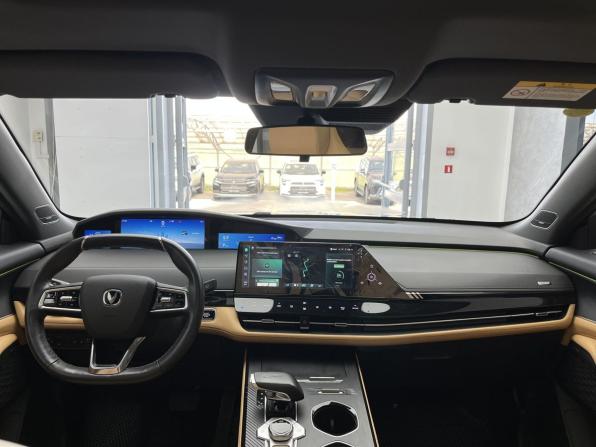 Changan UNI-K с пробегом 2024 года, цена 2 950 000 рублей, 10200 км, внедорожник, Автокод Объявления