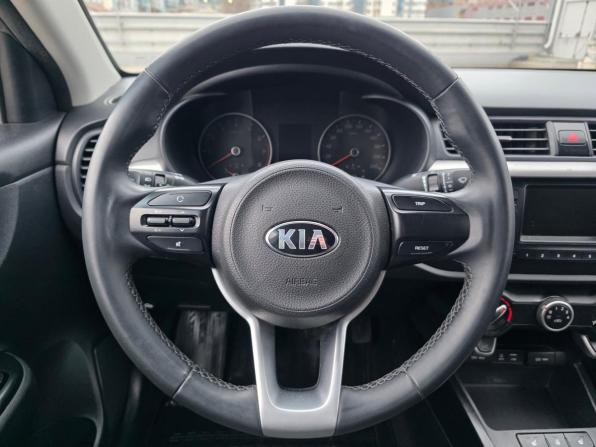 Kia Rio IV с пробегом 2017 года, цена 1 090 000 рублей, 193000 км, седан, Автокод Объявления