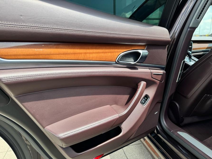 Porsche Panamera I Владикавказ  - изображение 17