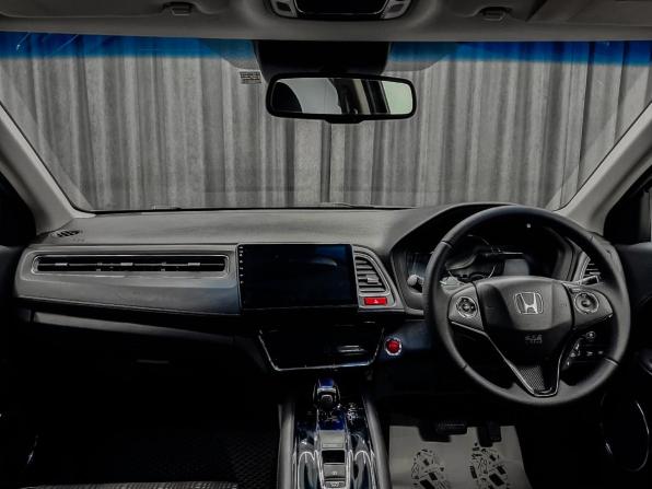 Honda Vezel I с пробегом 2014 года, цена 1 349 000 рублей, 155000 км, внедорожник, Автокод Объявления