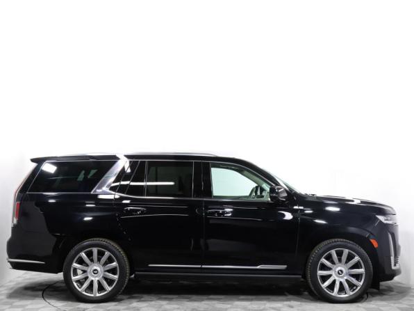Cadillac Escalade V с пробегом 2021 года, цена 10 500 000 рублей, 62138 км, внедорожник, Автокод Объявления