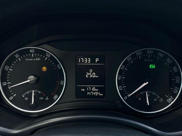 Skoda Octavia II (A5) Рестайлинг с пробегом 2011 года, цена 720 000 рублей, 147487 км, лифтбек, Автокод Объявления