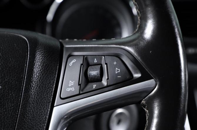 Opel Mokka I с пробегом 2013 года, цена 1 099 000 рублей, 133000 км, внедорожник, Автокод Объявления