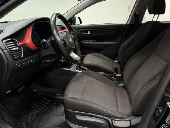 Kia Rio IV Рестайлинг с пробегом 2021 года, цена 1 550 000 рублей, 46180 км, хэтчбек, Автокод Объявления