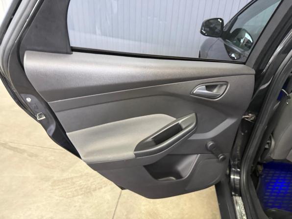 Ford Focus III с пробегом 2012 года, цена 797 000 рублей, 170566 км, седан, Автокод Объявления