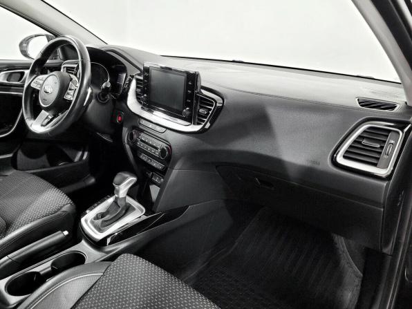 Kia Ceed III с пробегом 2021 года, цена 2 000 000 рублей, 75036 км, универсал, Автокод Объявления