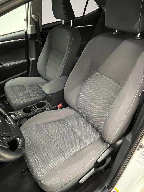 Toyota Corolla XI (E160 E170 E180) Рестайлинг 1 Челябинск  - изображение 15