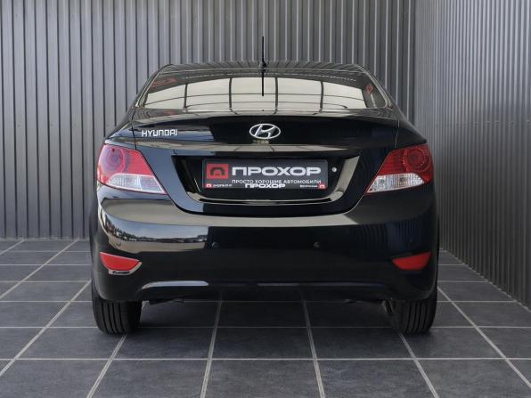 Hyundai Solaris I с пробегом 2011 года, цена 947 000 рублей, 59395 км, седан, Автокод Объявления
