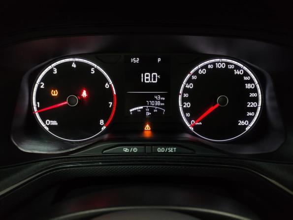 Volkswagen Polo VI с пробегом 2022 года, цена 1 500 000 рублей, 77000 км, лифтбек, Автокод Объявления