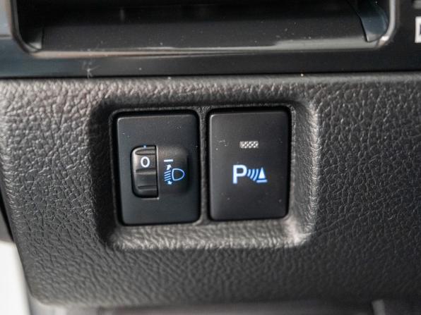 Toyota Camry VII (XV50) Рестайлинг с пробегом 2015 года, цена 2 150 000 рублей, 188000 км, седан, Автокод Объявления