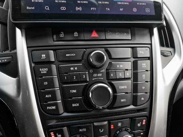 Opel Astra J Рестайлинг с пробегом 2013 года, цена 832 000 рублей, 148746 км, хэтчбек, Автокод Объявления