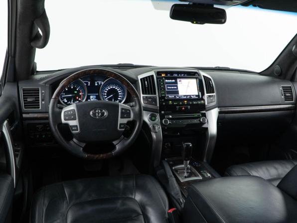 Toyota Land Cruiser 200 Series Рестайлинг 1 с пробегом 2013 года, цена 3 799 050 рублей, 284537 км, внедорожник, Автокод Объявления