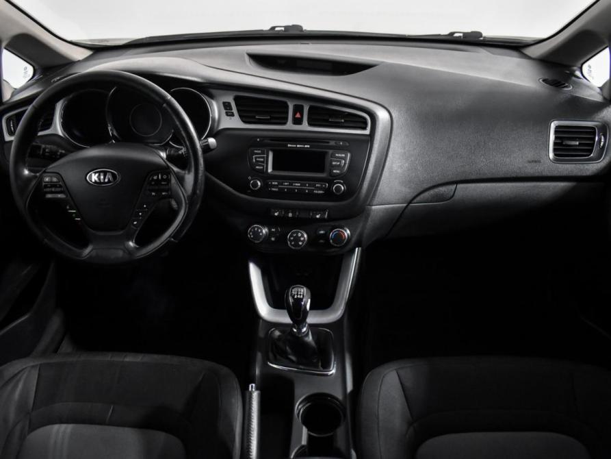 Kia Ceed II Санкт-Петербург  - изображение 15