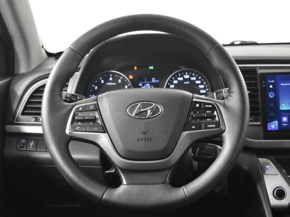 Hyundai Elantra VI (AD) с пробегом 2017 года, цена 1 245 000 рублей, 188375 км, седан, Автокод Объявления