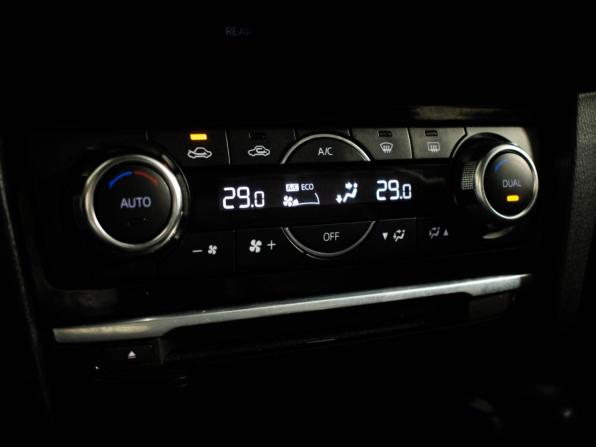 Mazda 6 III (GJ) Рестайлинг с пробегом 2016 года, цена 1 937 000 рублей, 168415 км, седан, Автокод Объявления