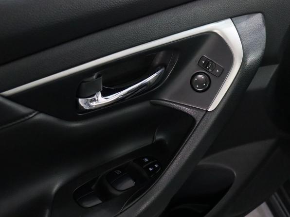 Nissan Altima V (L33) Рестайлинг с пробегом 2015 года, цена 1 300 000 рублей, 165000 км, седан, Автокод Объявления