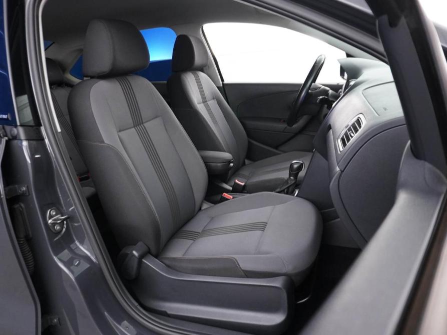 Volkswagen Polo V Рестайлинг Москва  - изображение 8