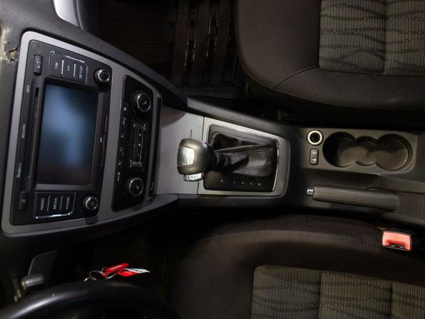 Skoda Octavia II (A5) Рестайлинг с пробегом 2011 года, цена 665 000 рублей, 249015 км, лифтбек, Автокод Объявления