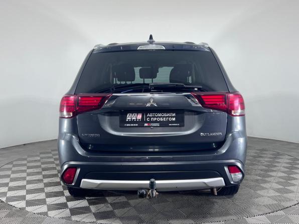 Mitsubishi Outlander III Рестайлинг 3 с пробегом 2018 года, цена 1 599 000 рублей, 206106 км, внедорожник, Автокод Объявления