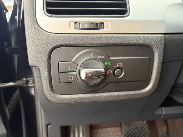 Volkswagen Touareg II с пробегом 2011 года, цена 1 695 000 рублей, 270000 км, внедорожник, Автокод Объявления