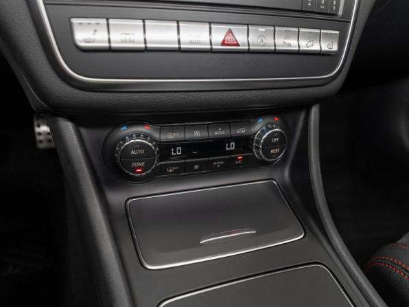 Mercedes-Benz GLA I (X156) Рестайлинг с пробегом 2018 года, цена 2 790 000 рублей, 81658 км, внедорожник, Автокод Объявления
