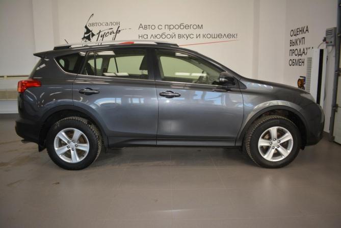 Toyota RAV4 IV (XA40) с пробегом 2014 года, цена 2 099 000 рублей, 205000 км, внедорожник, Автокод Объявления