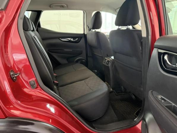 Nissan Qashqai II с пробегом 2016 года, цена 1 729 000 рублей, 97703 км, внедорожник, Автокод Объявления