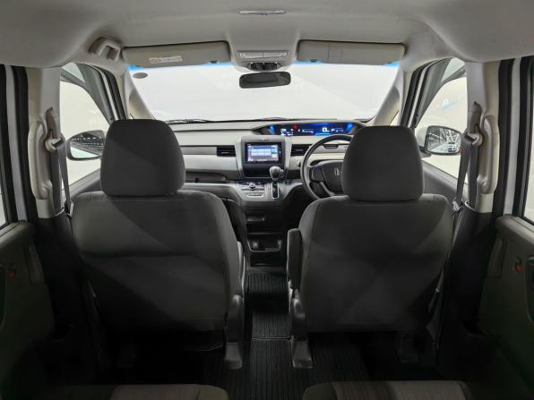 Honda Freed II с пробегом 2018 года, цена 1 630 000 рублей, 156016 км, компактвэн, Автокод Объявления